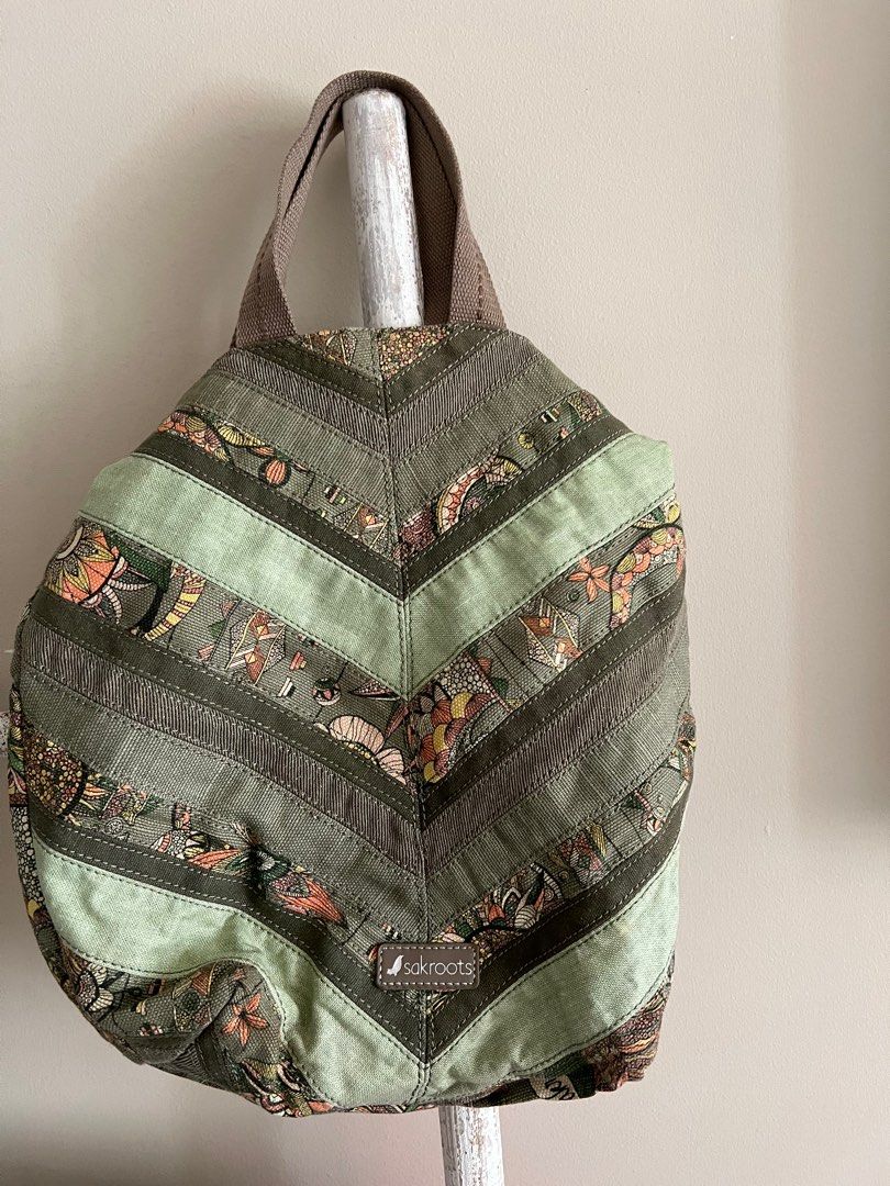 Sakroots hotsell tote bag