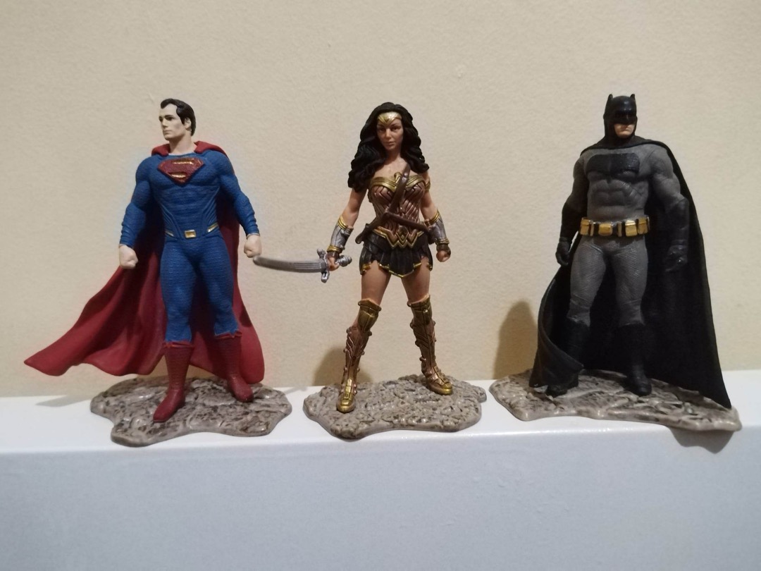 Figurine Wonder Woman (Batman V Superman) - Schleich - Dès 3 ans