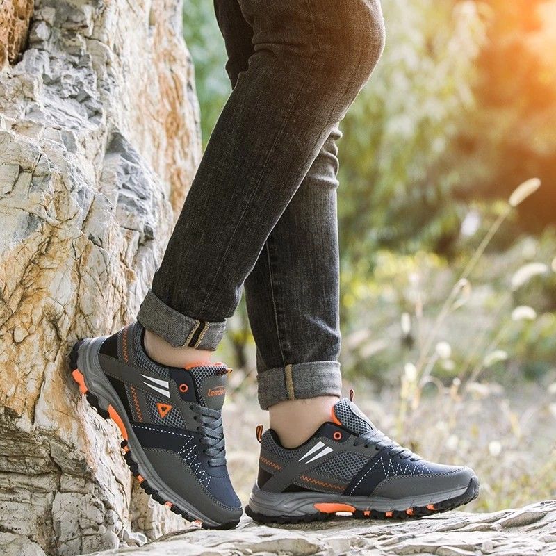 Sepatu Hiking Sepatu Sneakers Sepatu Gunung Anti Air Outdoor