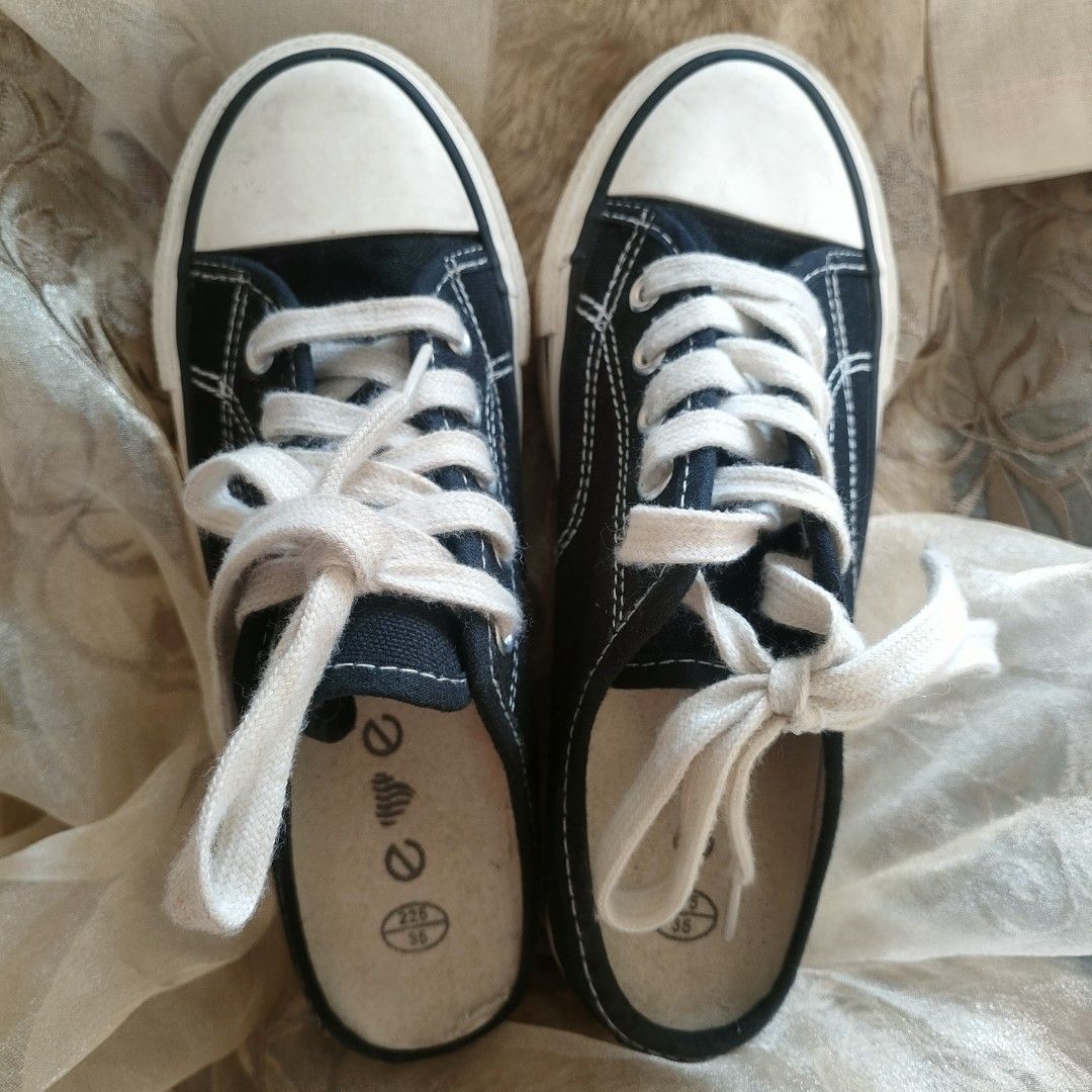 Sepatu sandal converse 2025