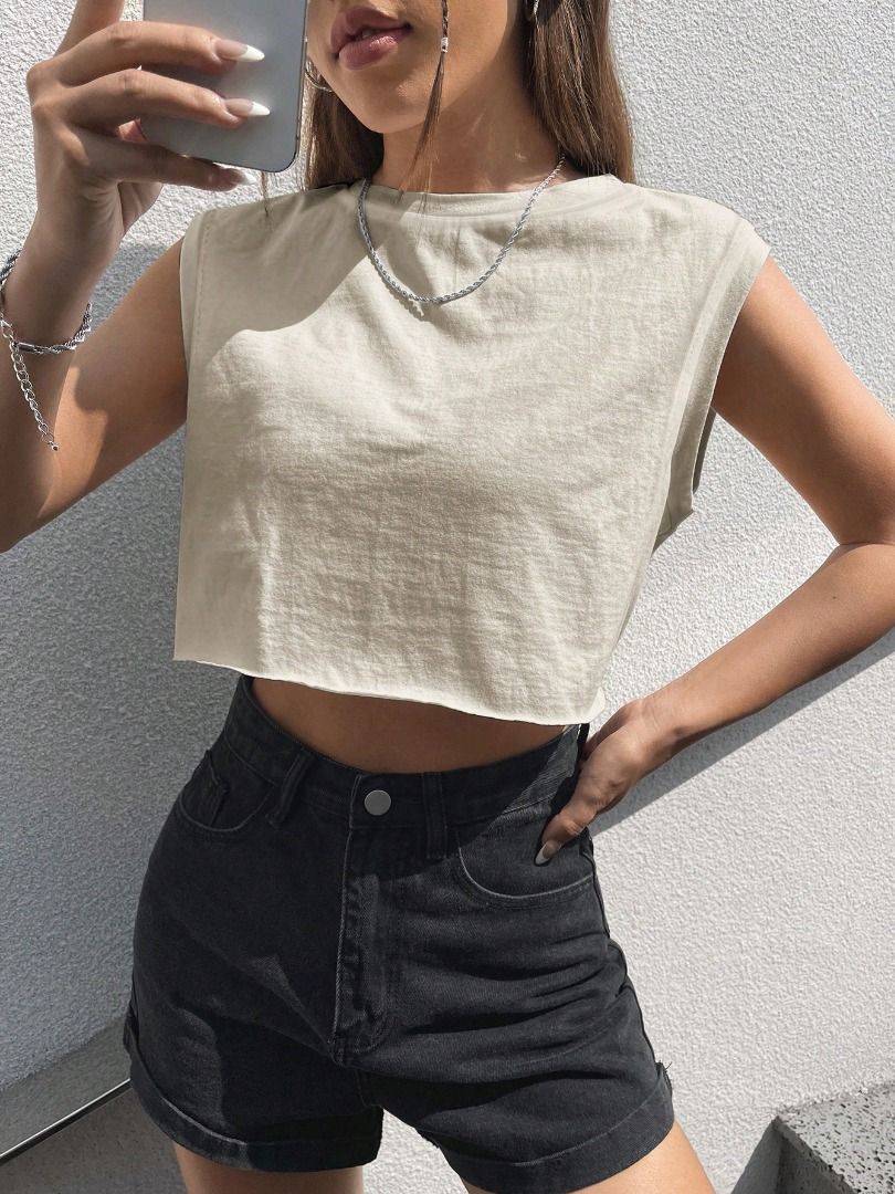 SHEIN SHEIN EZwear Solid Crop Cami Top 2.99