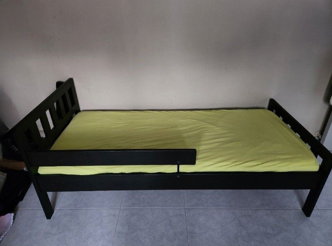 Single Toddler Bed, Furniture & Home Living, Bedding & Towels on Carousell
