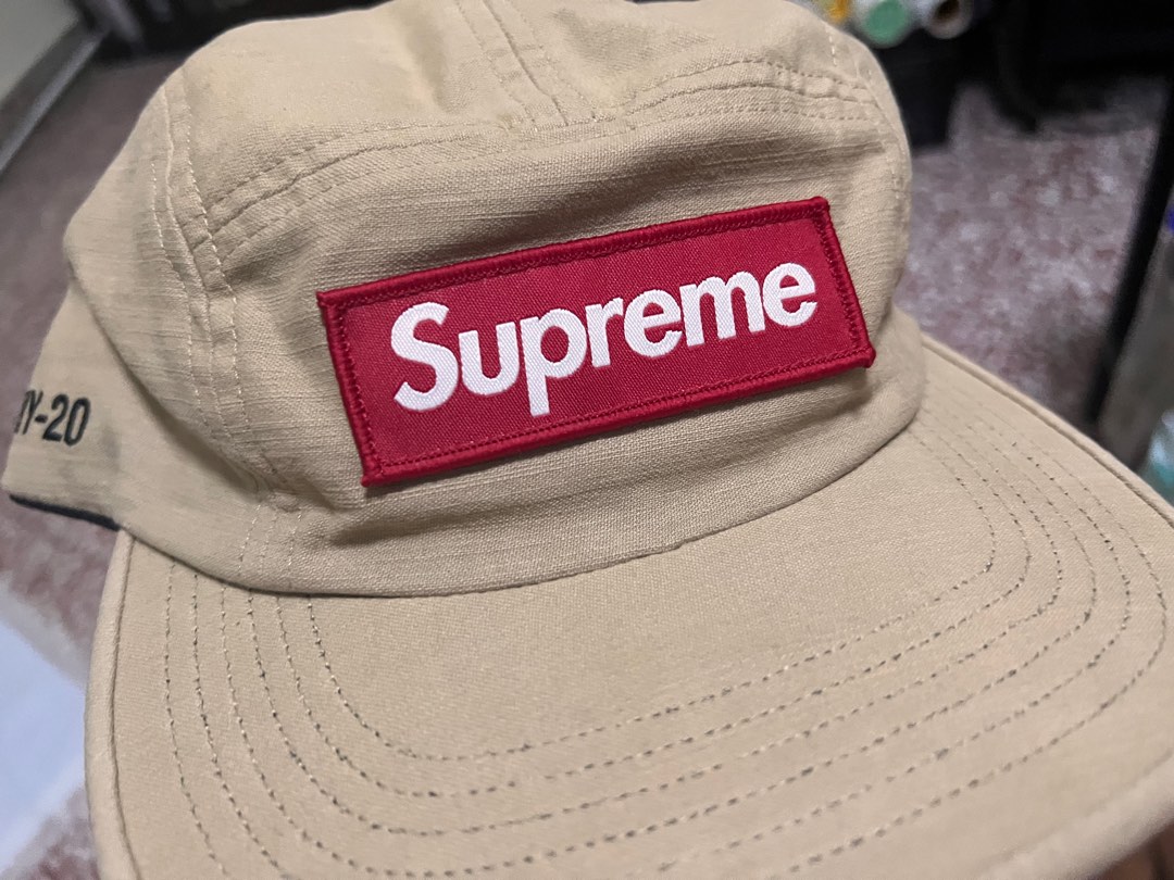 Supreme cap, 男裝, 手錶及配件, 棒球帽、帽- Carousell