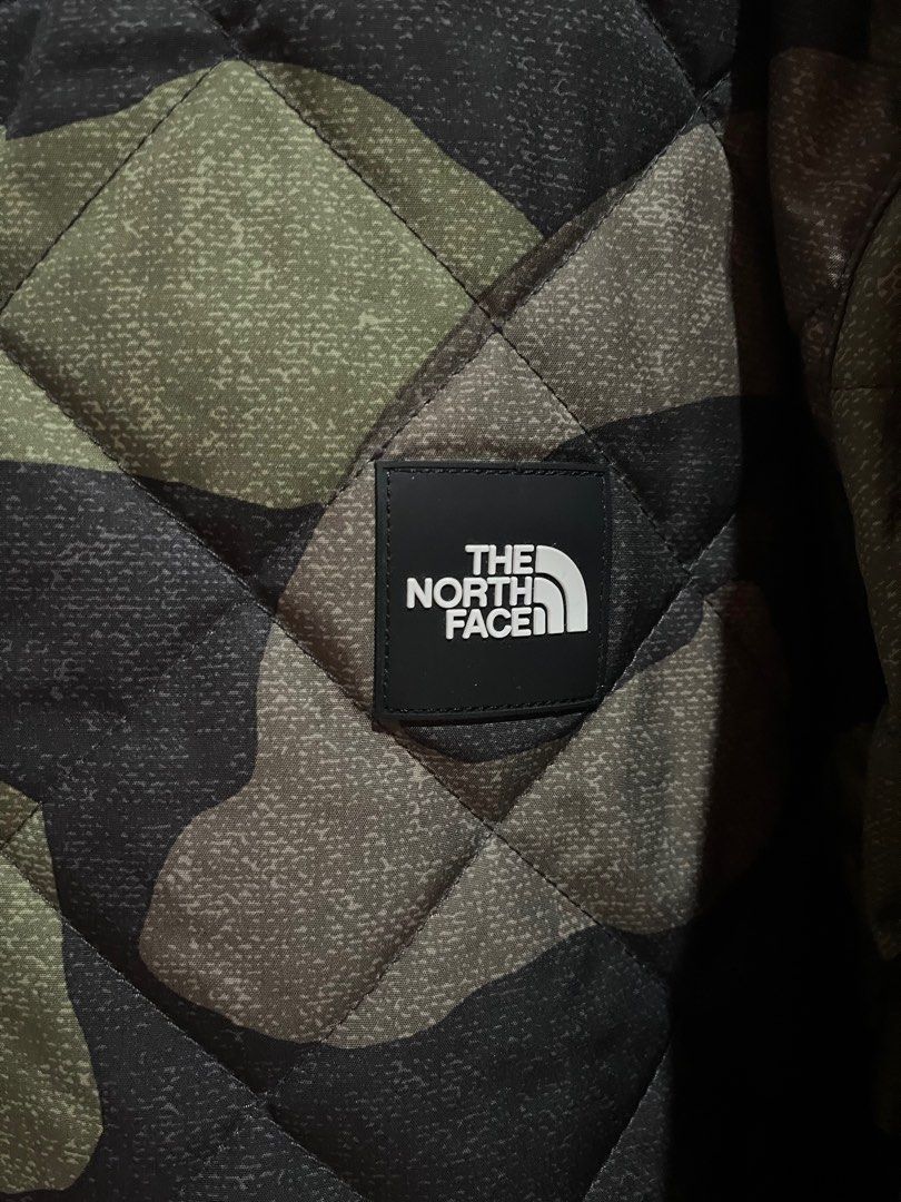 The north face outlet men's reversible jester jacket