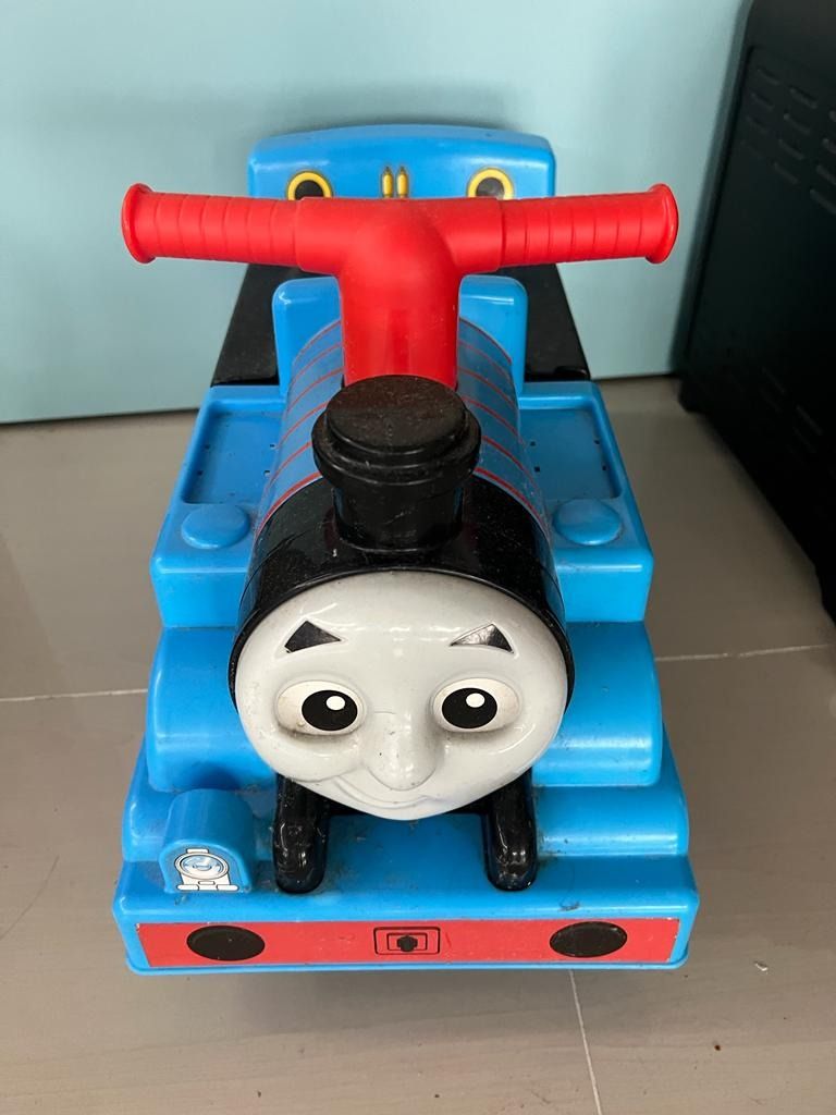 Thomas and friends ride new arrivals