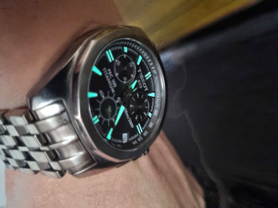 Harga on sale tissot v8