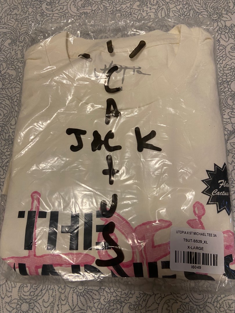 Travis Scott, 男裝, 上身及套裝, T-shirt、恤衫、有領衫- Carousell