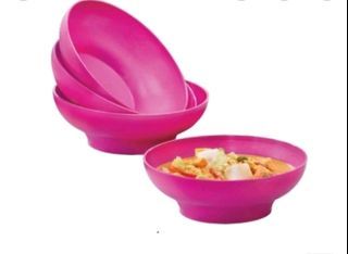 Tupperware Bowl pink