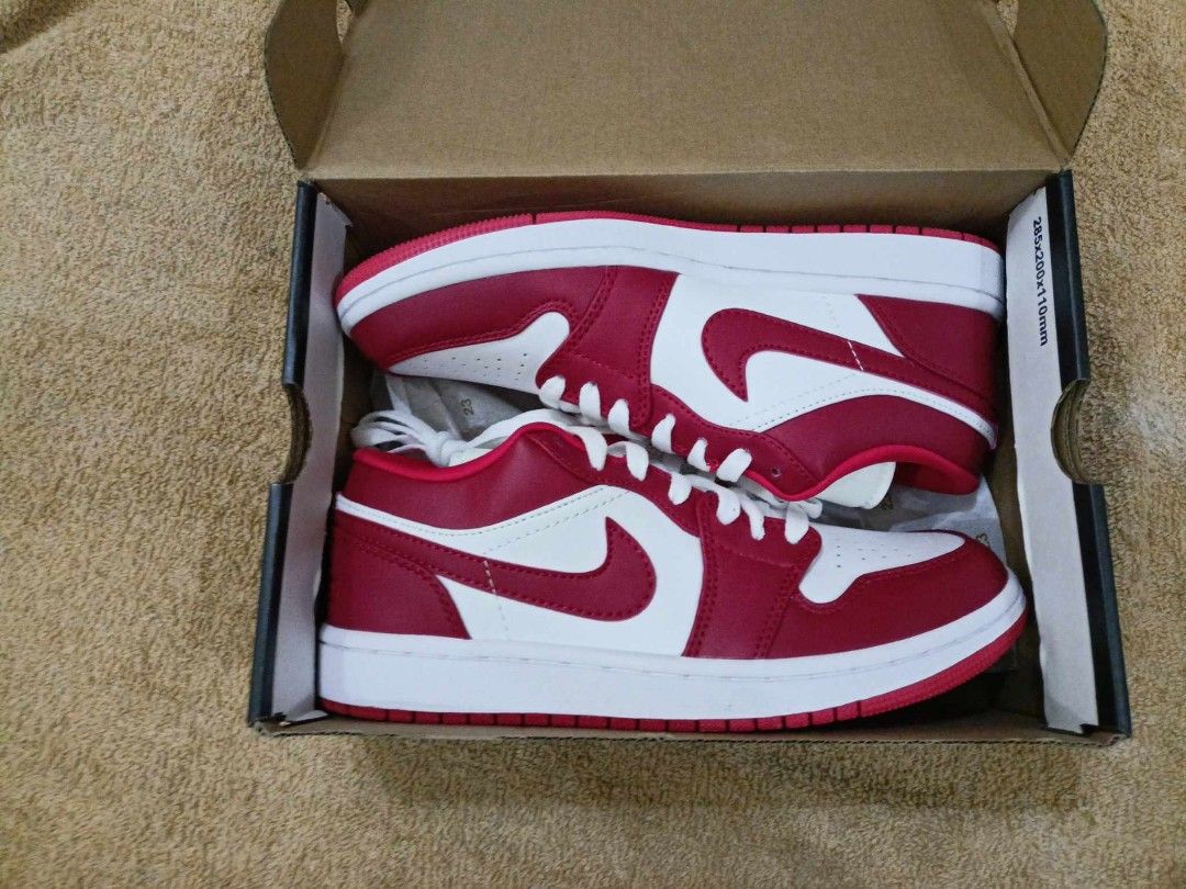 Unauthorized authentic jordan sales