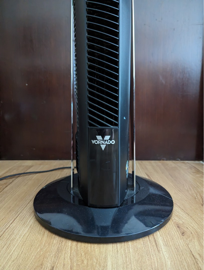 Vornado Tower Fan, Furniture & Home Living, Lighting & Fans, Fans on
