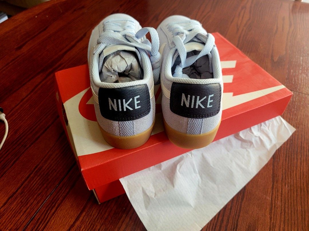 W BLAZER LOW SD Size 8 Carousell