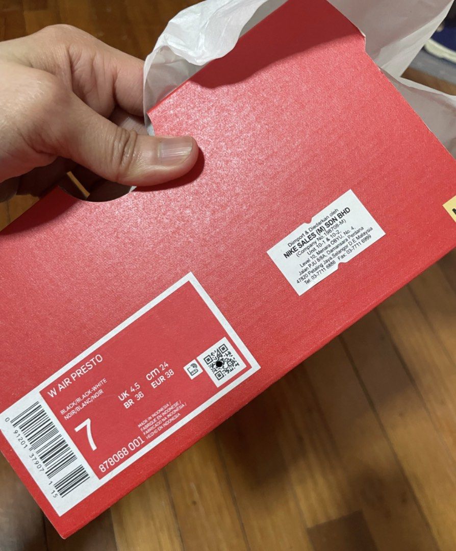 Nike air presto sale noir et blanche