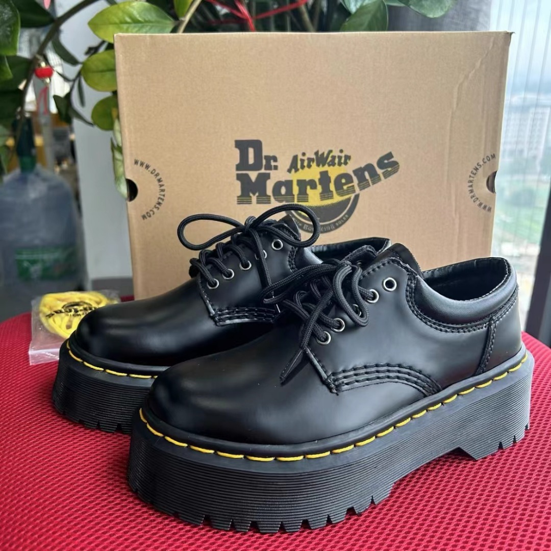 Dr Martens 8053 Quad Platform Black Leather 24690001 New in Box