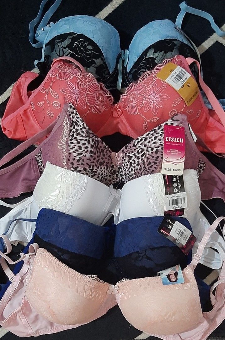 40/90 Bras Combo (Reserved), Women's Fashion, New Undergarments &  Loungewear on Carousell