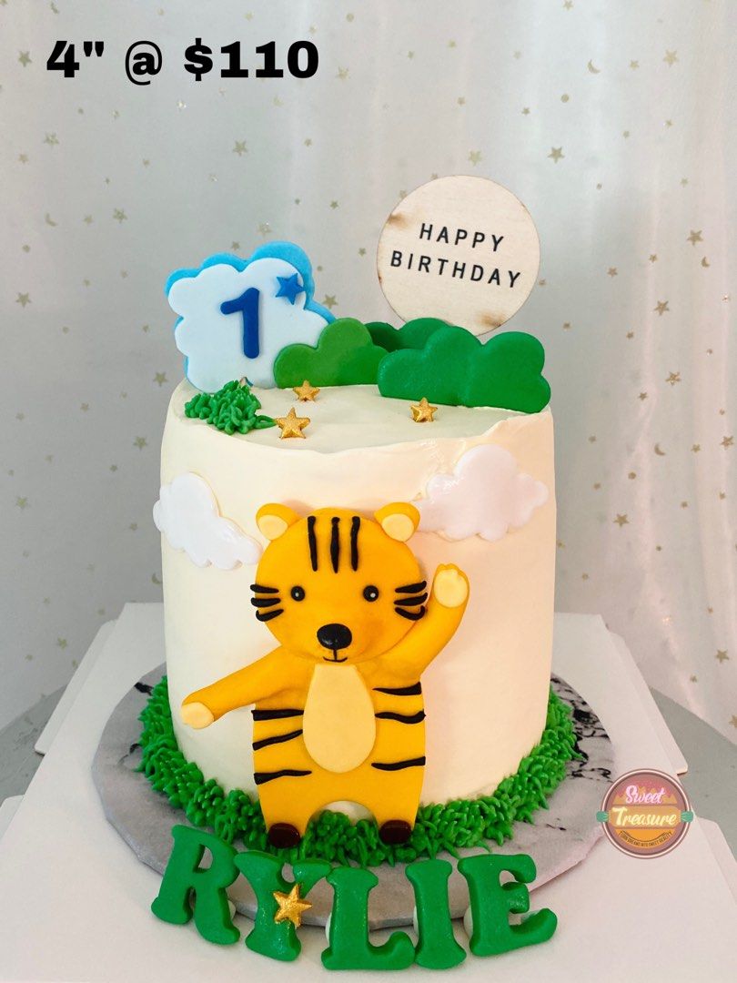 6 Months Cake | Kids Cake Designs Noida & Gurgaon - Creme Castle