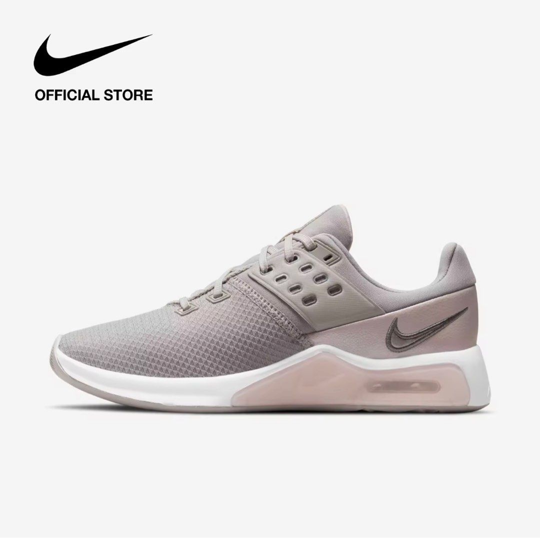 70 Off Nike Air Max Ladies Bella TR4 Training Shoes Brand New