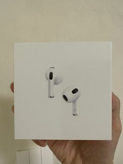 全新未開盒] Airpod 3 連lightning case, 音響器材, 耳機- Carousell
