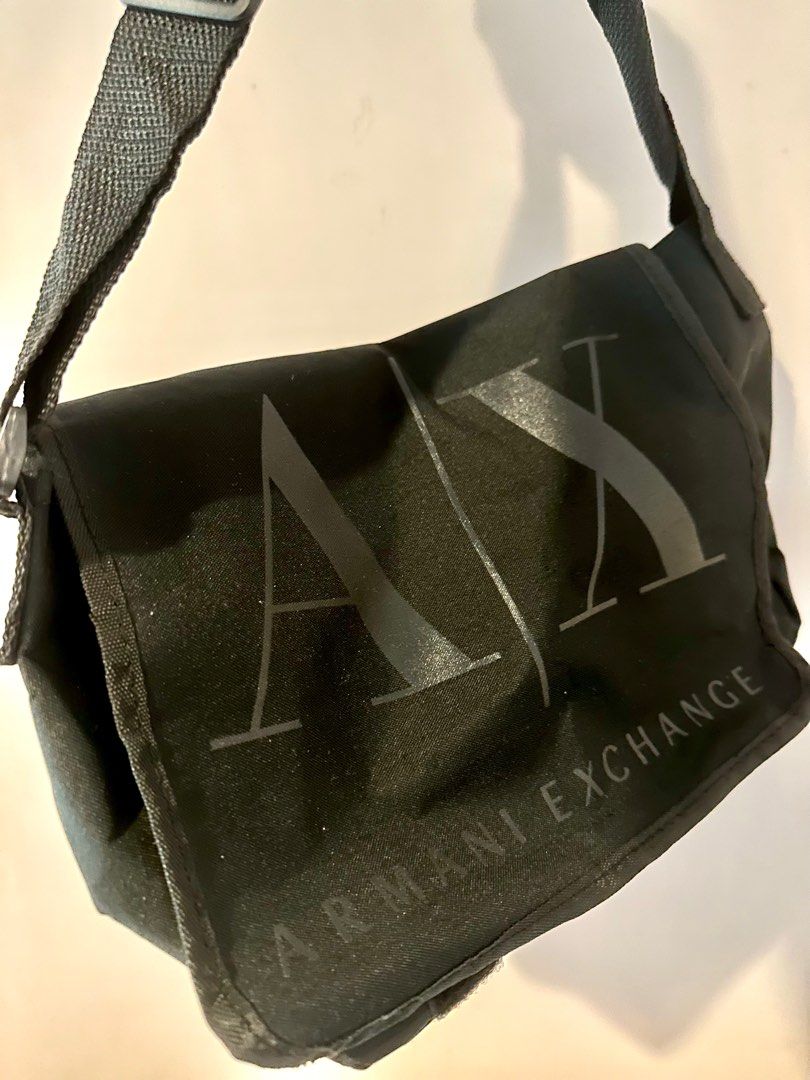 全新正貨AX Armani Exchange 斜咩袋cross shoulder bag, 女裝, 手袋及