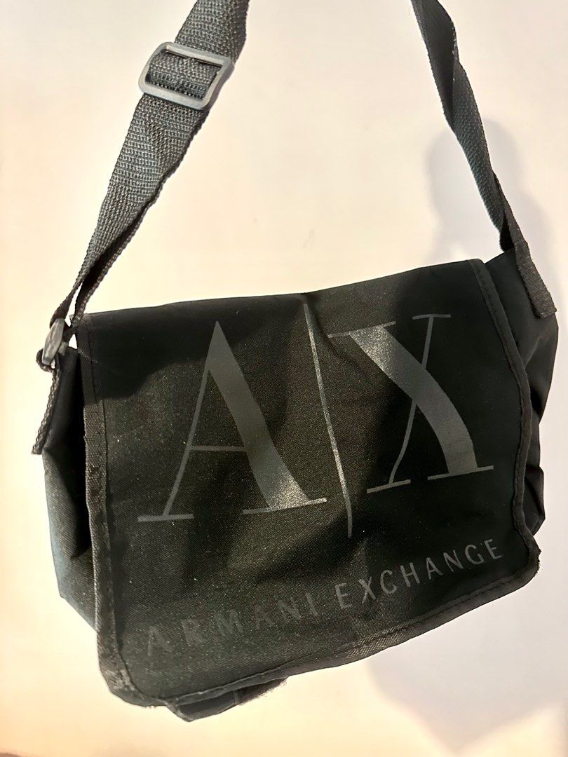 全新正貨AX Armani Exchange 斜咩袋cross shoulder bag, 女裝, 手袋及