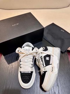 👟 Sneakers