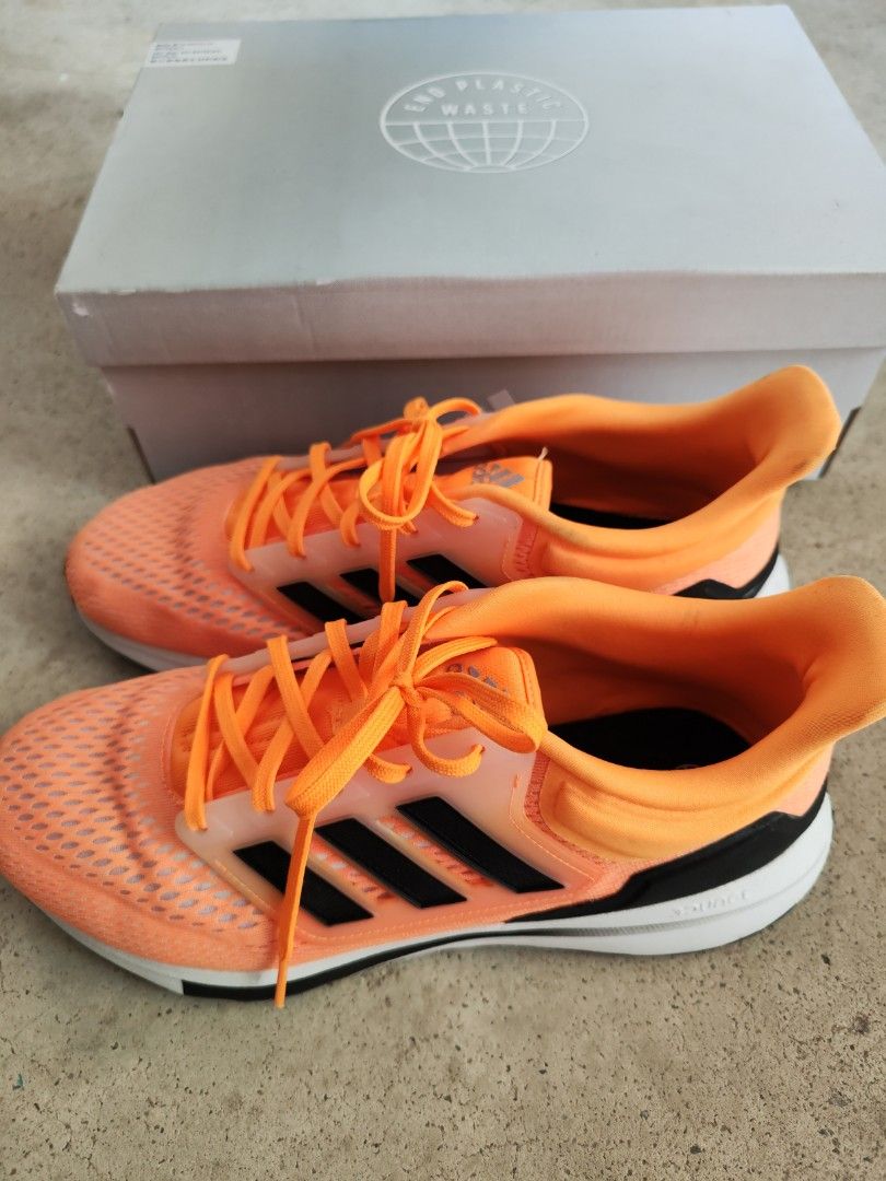 Adidas Bounce Sports Shoes, Men's Fashion, Footwear, Casual shoes on