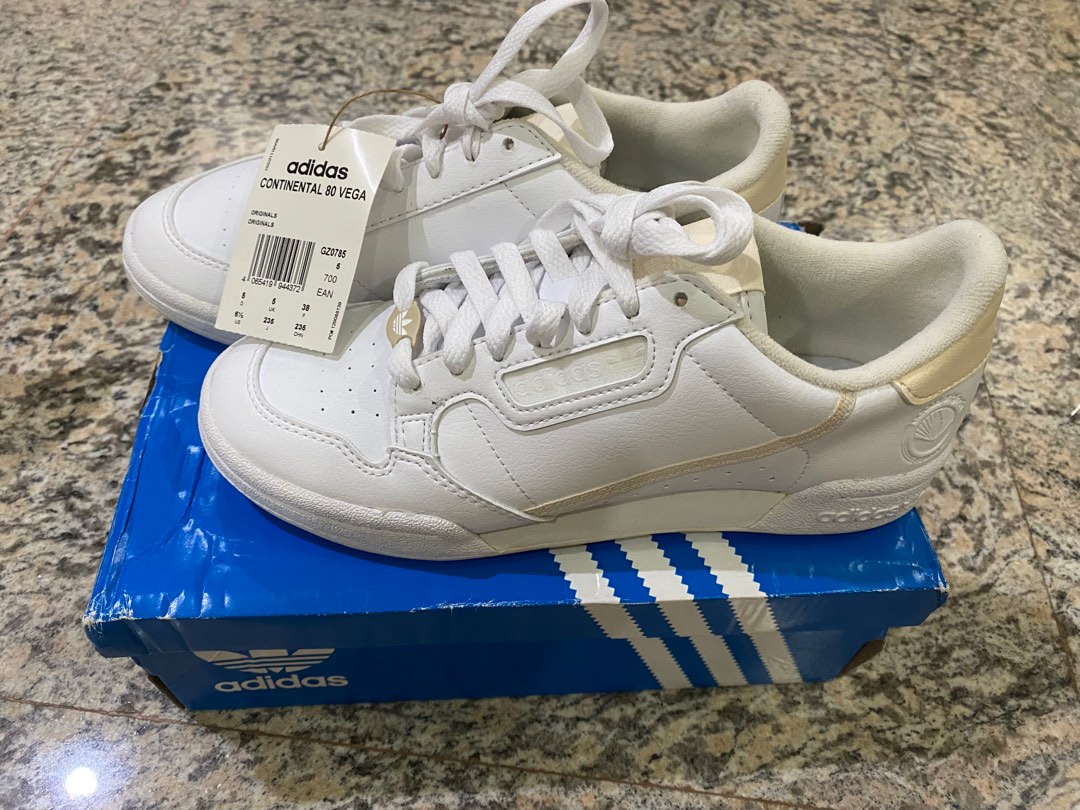 Adidas originals top continental 80 beige