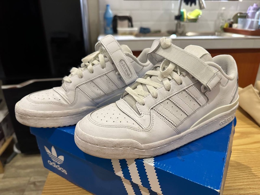 Adidas Forum Low Triple White size 9