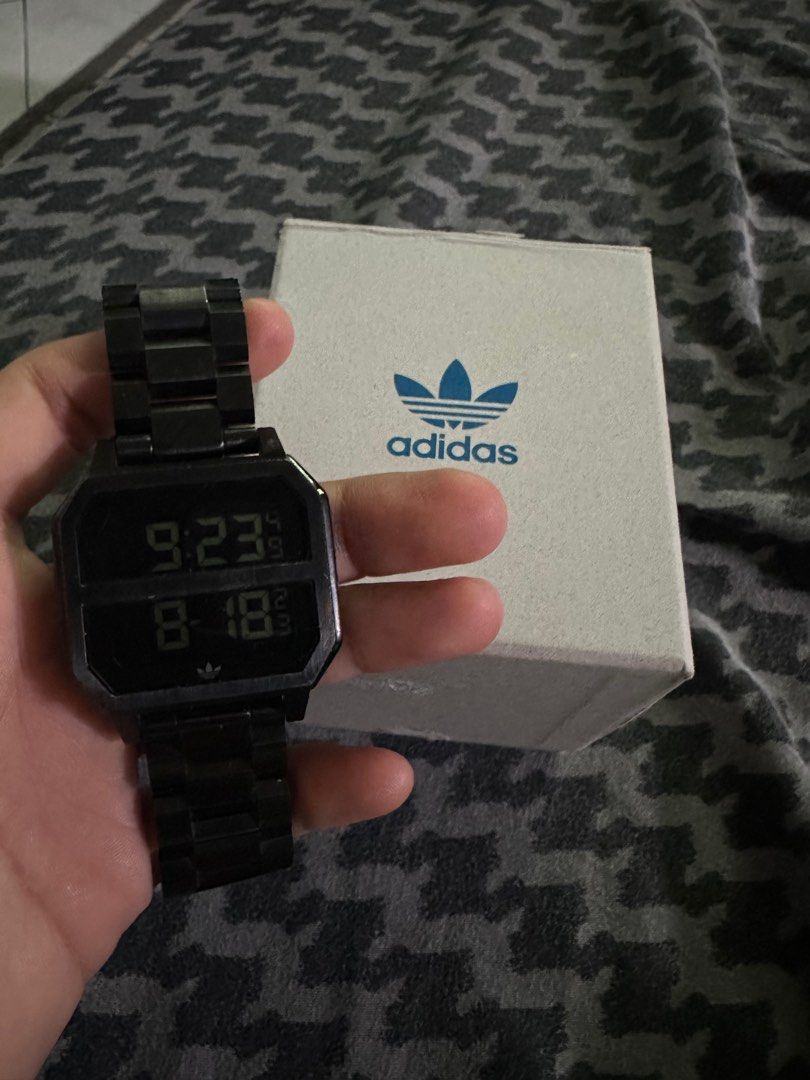 Adidas discount watches 818