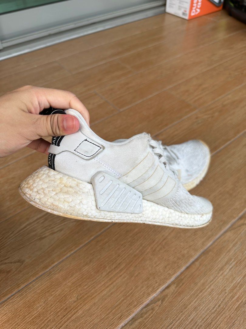 Adidas NMD R2 Triple White, Men's Fashion, Footwear, Sneakers on Carousell
