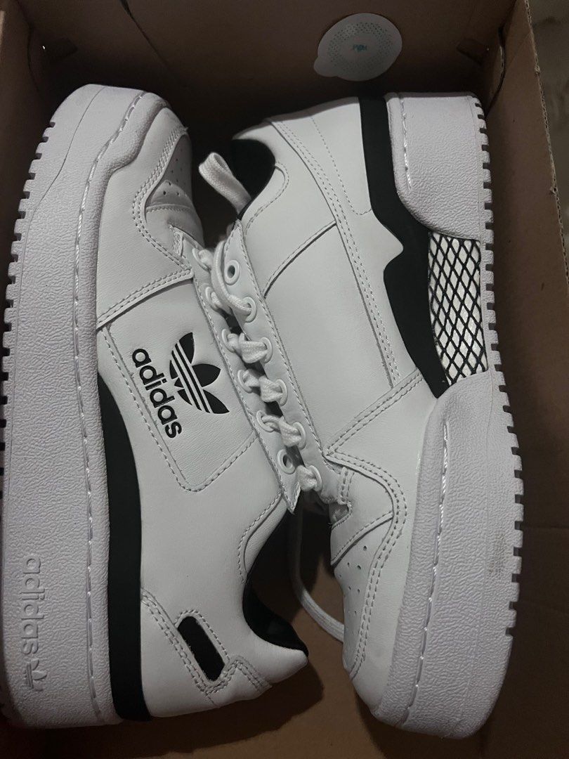 Mens adidas retro sneakers top