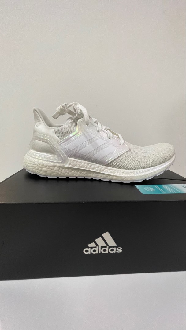 Adidas ultra boost con glitter top
