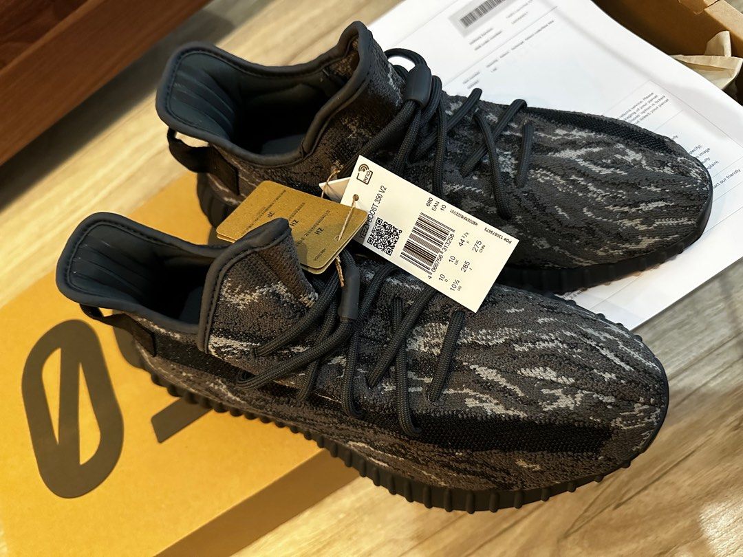 Yeezy boost 35 black green sale