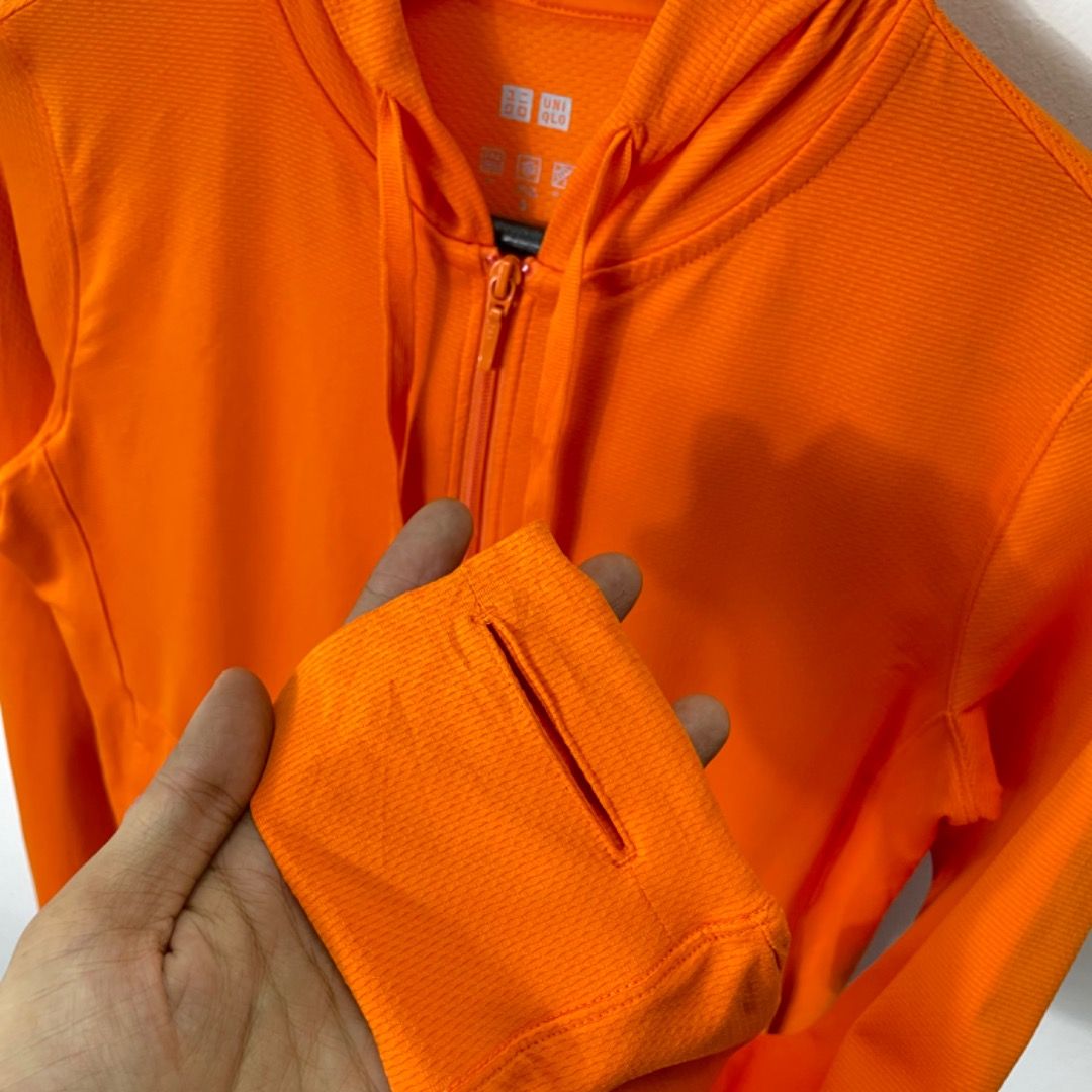 Uniqlo airism uv cut mesh zip up hot sale hoodie