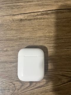 Airpods Gen 2 - CASE ONLY