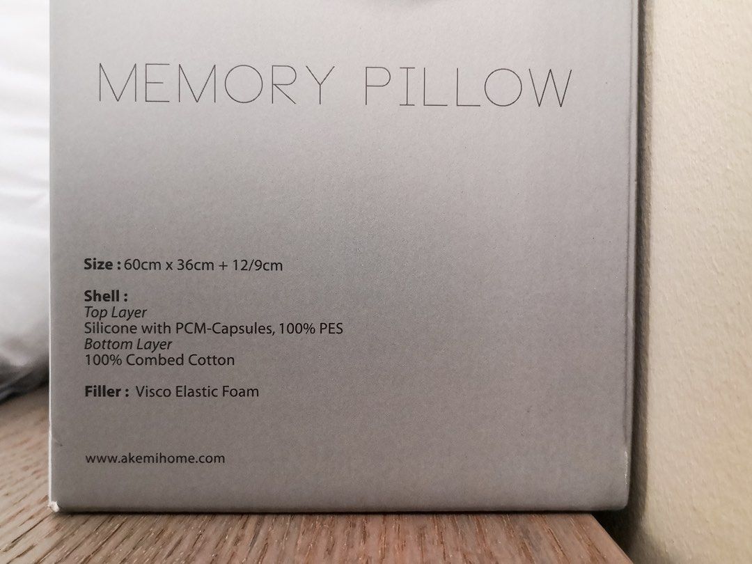 Akemi outlast store memory pillow