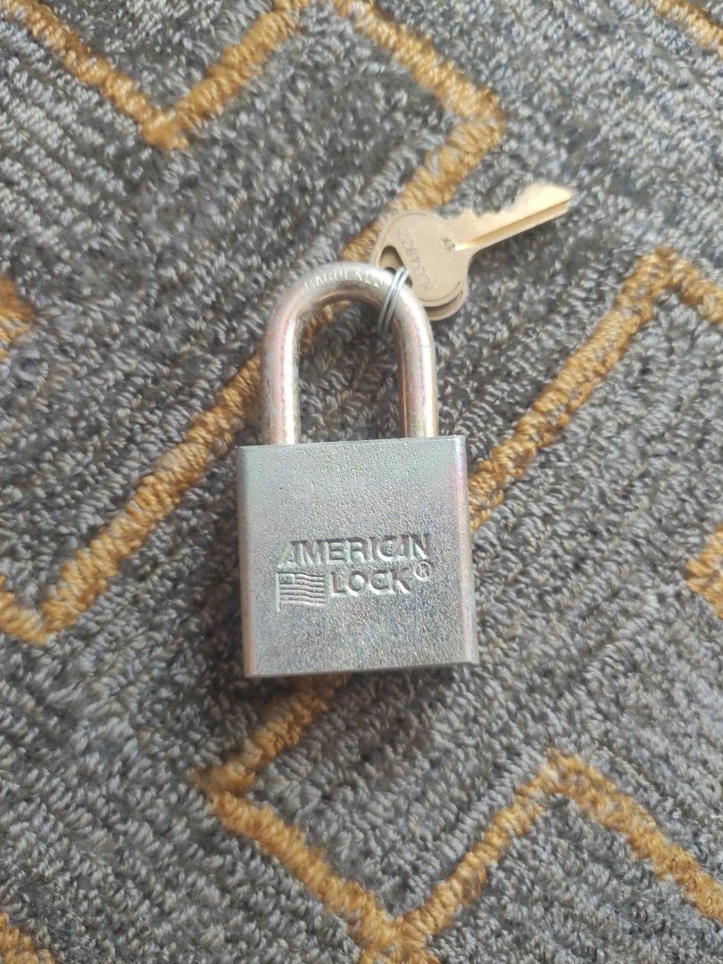 thumbnail image 2 of American Lock 5200 Military Grade Padlock – Tough Boron Shackle By MasterLock 2 of 4