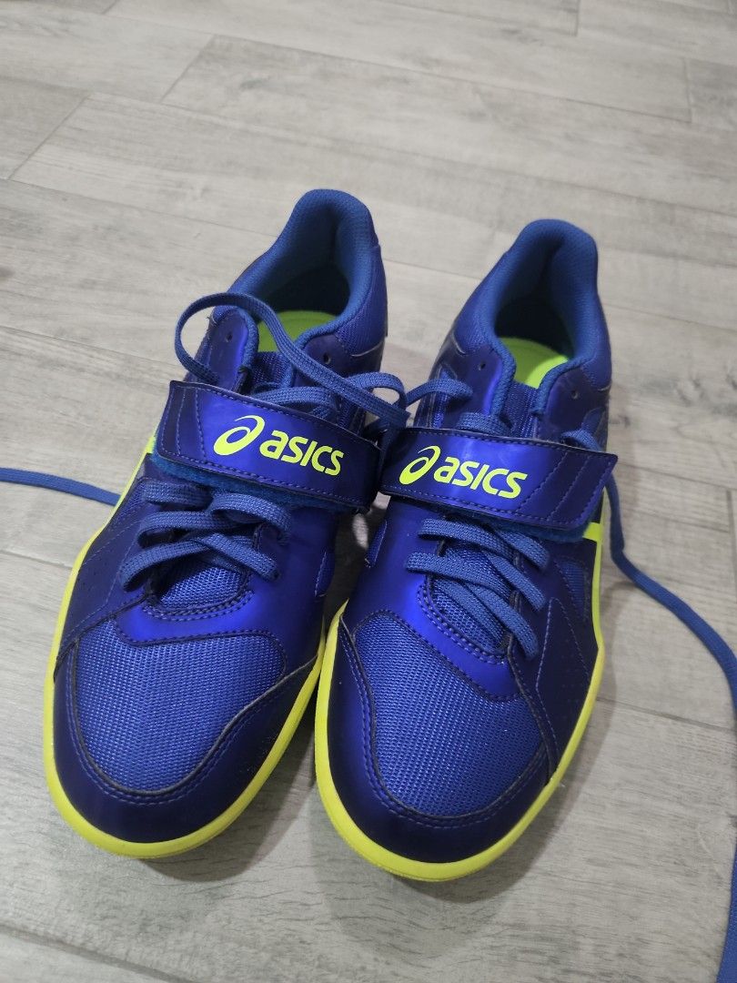 Asics Women s Throws Shoe US7 Sports Equipment Other Sports