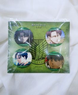 Attack on Titan 4pc Set Can Badge Levi Authentic Anime Collectible Brand New