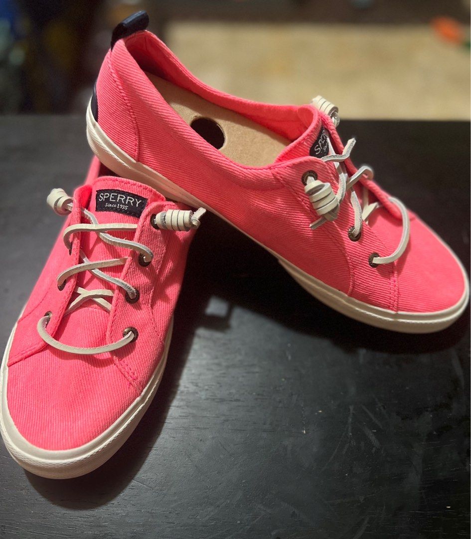 Sperry pink shoes deals