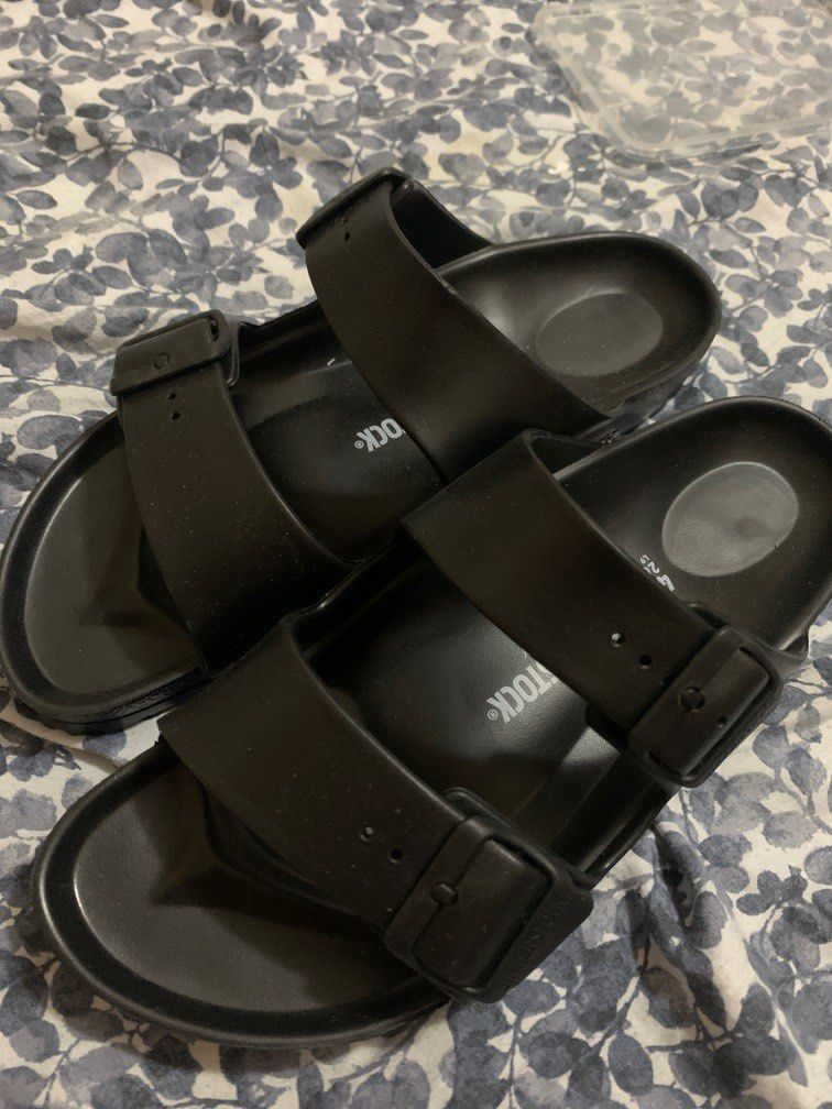 Birkenstock slippers size 9 store