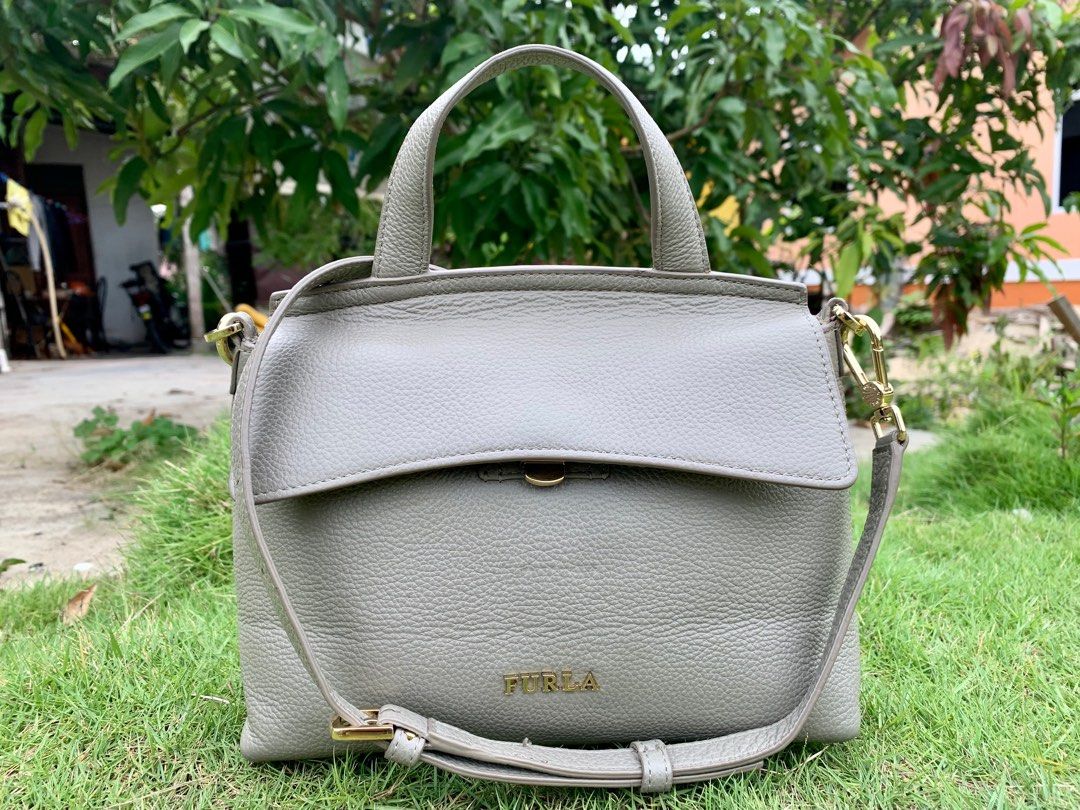 Furla best sale niki small