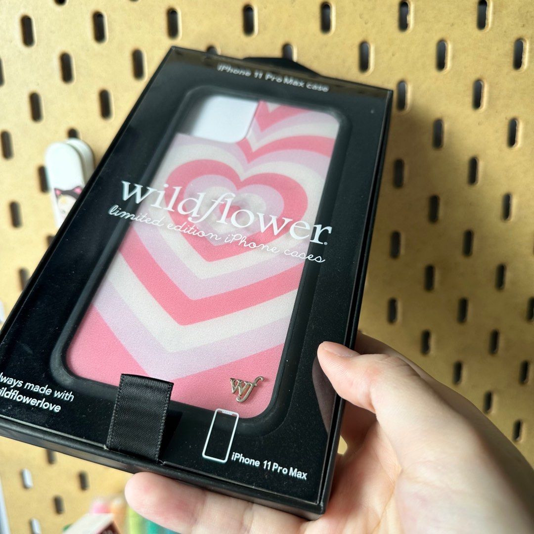 authentic wildflower case rose latte love rose blackpink baby pink hearts white cute girly hard cover casing full protection usa apple iphone 11 pro max lf iso spree order preorders instock Mobile