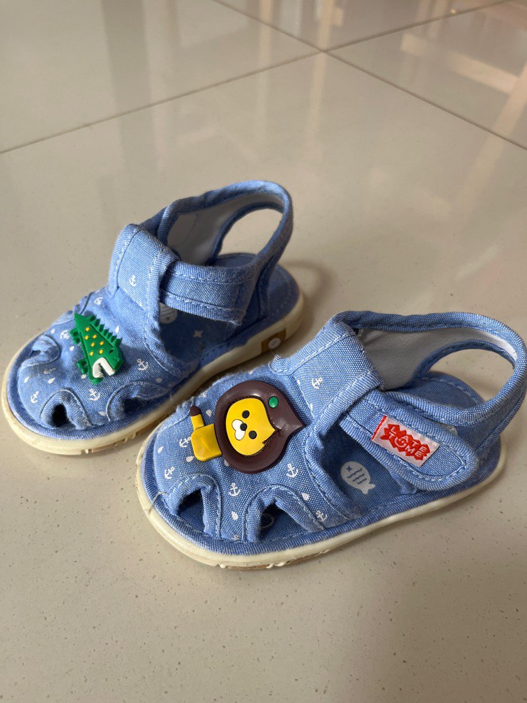 Men Fanshi Baby Sandals, Size: 12 cm Lenth / 6 cm Breth at Rs 26/pair in  Delhi