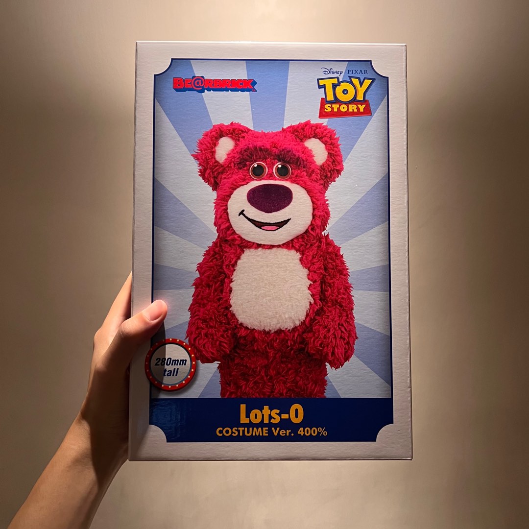 Bearbrick Toy Story Lots-O Costume ver 400% 勞蘇, 興趣及遊戲, 玩具