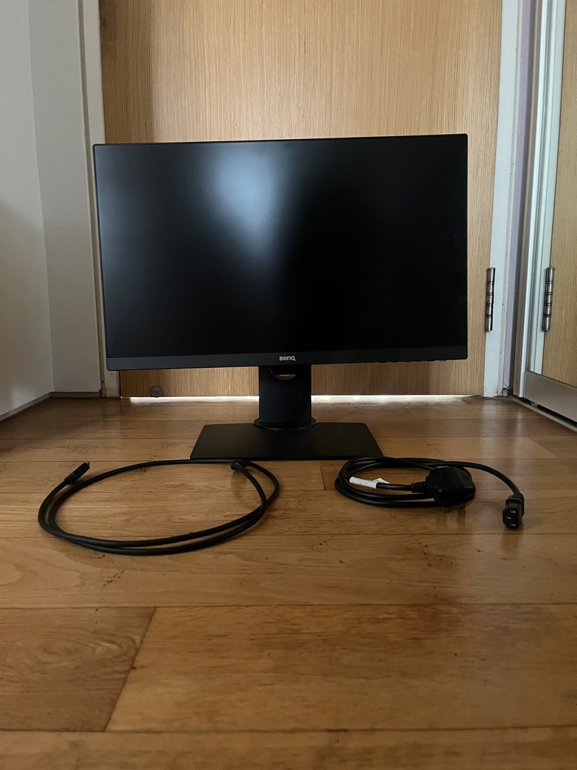 BenQ GW2480T Best Monitor for Working and Learning at Home Height