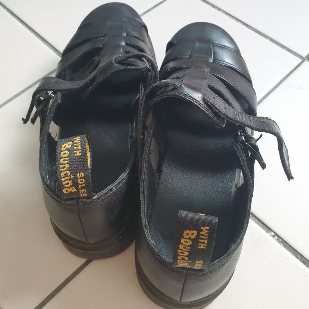 Black Vibal Women s Fashion Footwear Sandals on Carousell