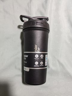 BlenderBottle Radian Insulated Stainless Steel Shaker Bottle, 26oz, Iron Man  Reactor 