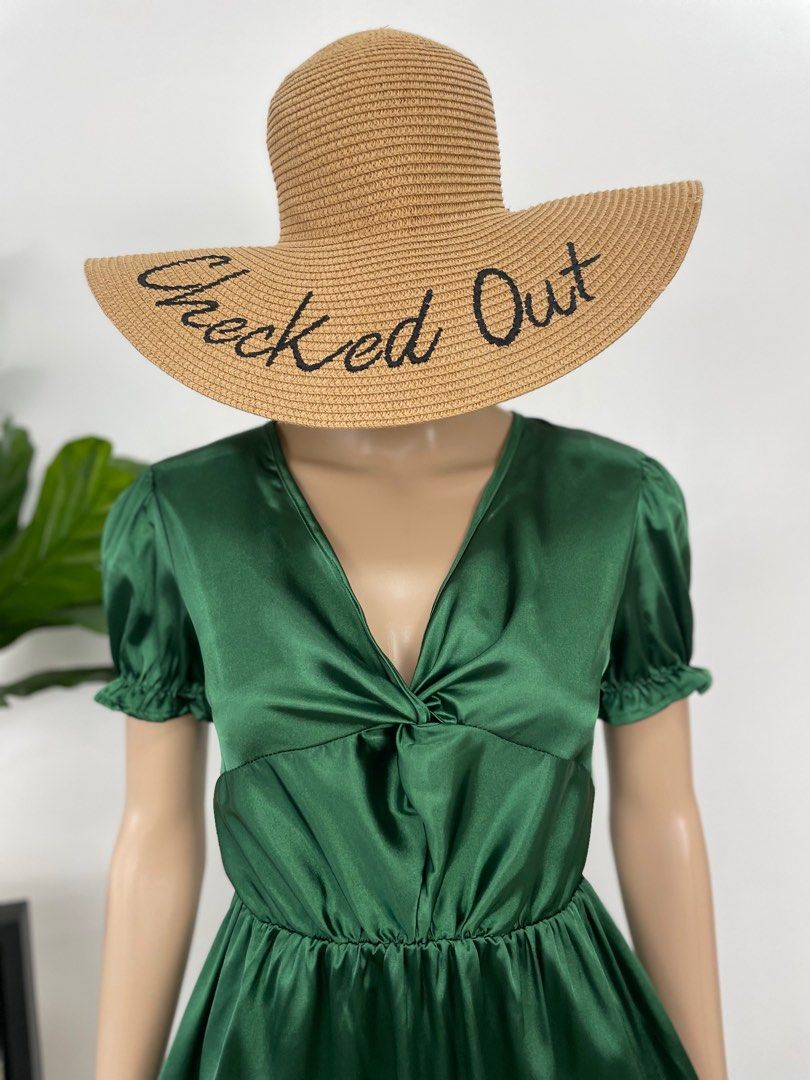 BNEW BEA & COS EMERALD GREEN SILK DOLL DRESS, Women's Fashion, Dresses &  Sets, Dresses on Carousell