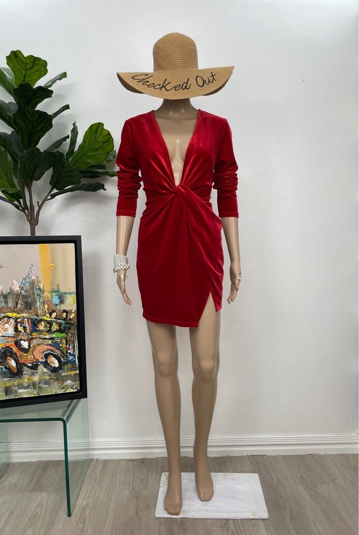 BNEW SHEIN ELEGANT VELVET DRESS, Women's Fashion, Dresses & Sets, Dresses  on Carousell