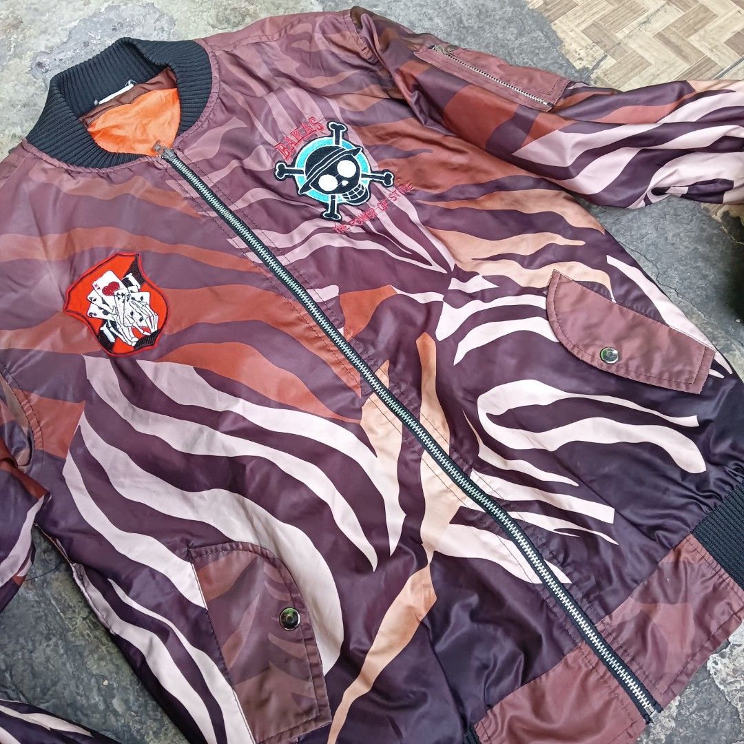 The green elite wolf bomber jacket outlet